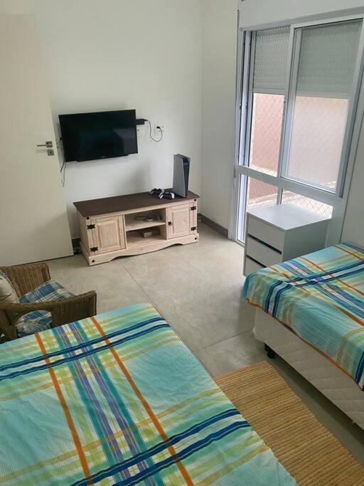 Linda Casa, Pe Na Areia Na Praia Da Fortaleza